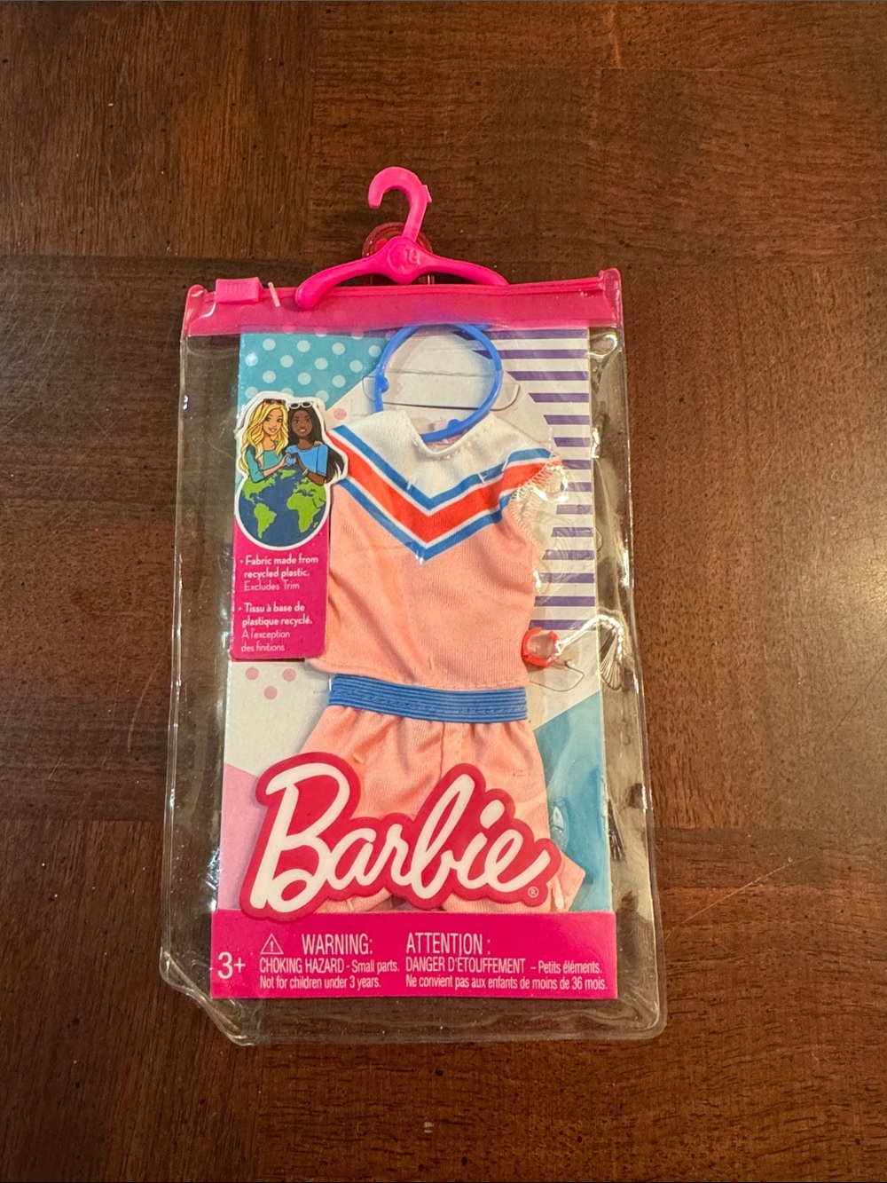 Barbie Fashion Pack Clothing with red cuff and blue headband New